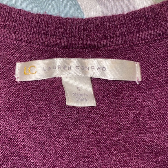 LC sweater/top. - Picture 4 of 4